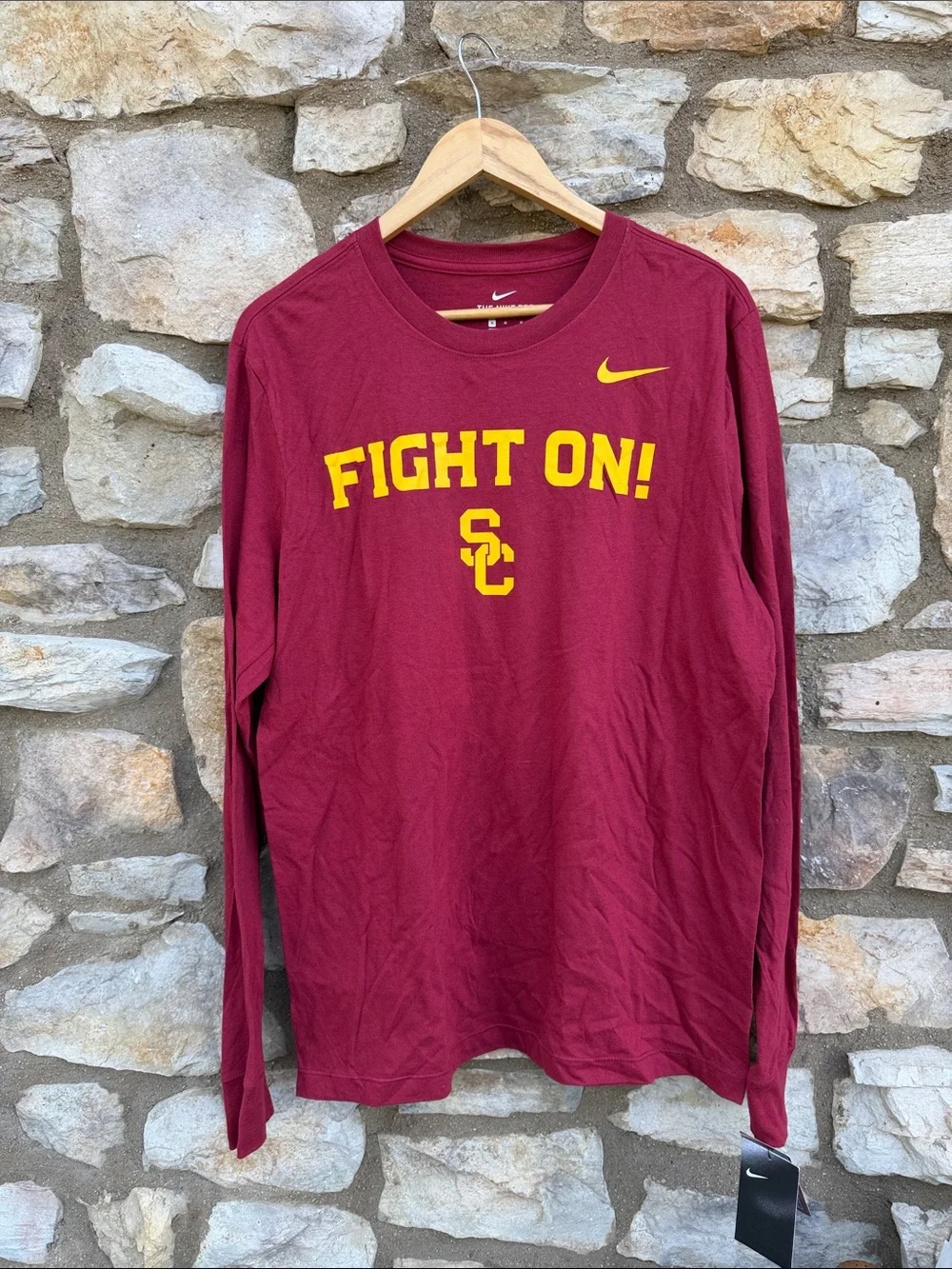 Nike Men’s Cardinal Long-Sleeve T-shirt USC 'Fight On!' size medium NEW